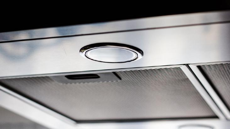 Cihazınız nefes alsın, mutfağınız ferahlasın! Aspiratör filtresini ilk günkü gibi yapıyor