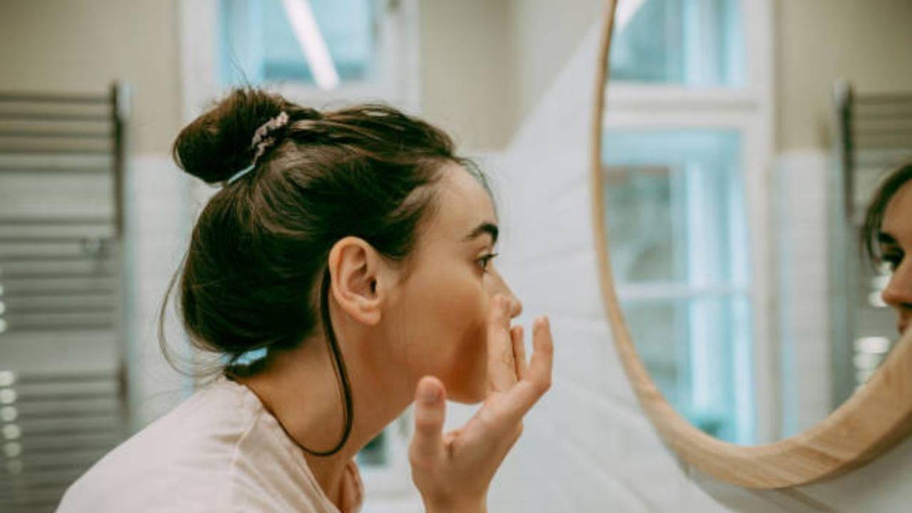 Ciltte nem bombası yaratan mucize tahlil: Kış aylarında cilt kuruluğunu önleyen 6 doğal tahlil