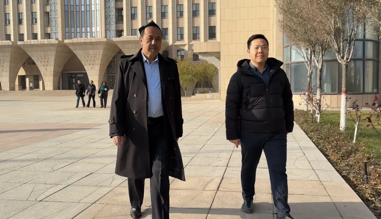 Çin’in davetiyle Sincan Uygur Özerk Bölgesi ziyareti: Başşehir Urumçi’de gördüklerimiz, bize anlatılanlar ve perde ardındakiler... 9 Çin’in davetiyle Sincan Uygur Özerk Bölgesi ziyareti: Başşehir Urumçi’de gördüklerimiz, bize anlatılanlar ve perde ardındakiler...