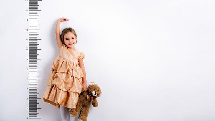 Çocuğum yeterince uzuyor mu?” Büyüme geriliği gözden kaçmamalı 4 Çocuğum yeterince uzuyor mu?” Büyüme geriliği gözden kaçmamalı