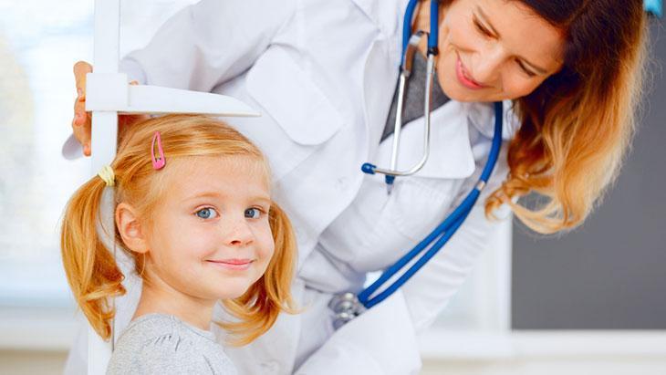 Çocuğum yeterince uzuyor mu?” Büyüme geriliği gözden kaçmamalı 5 Çocuğum yeterince uzuyor mu?” Büyüme geriliği gözden kaçmamalı