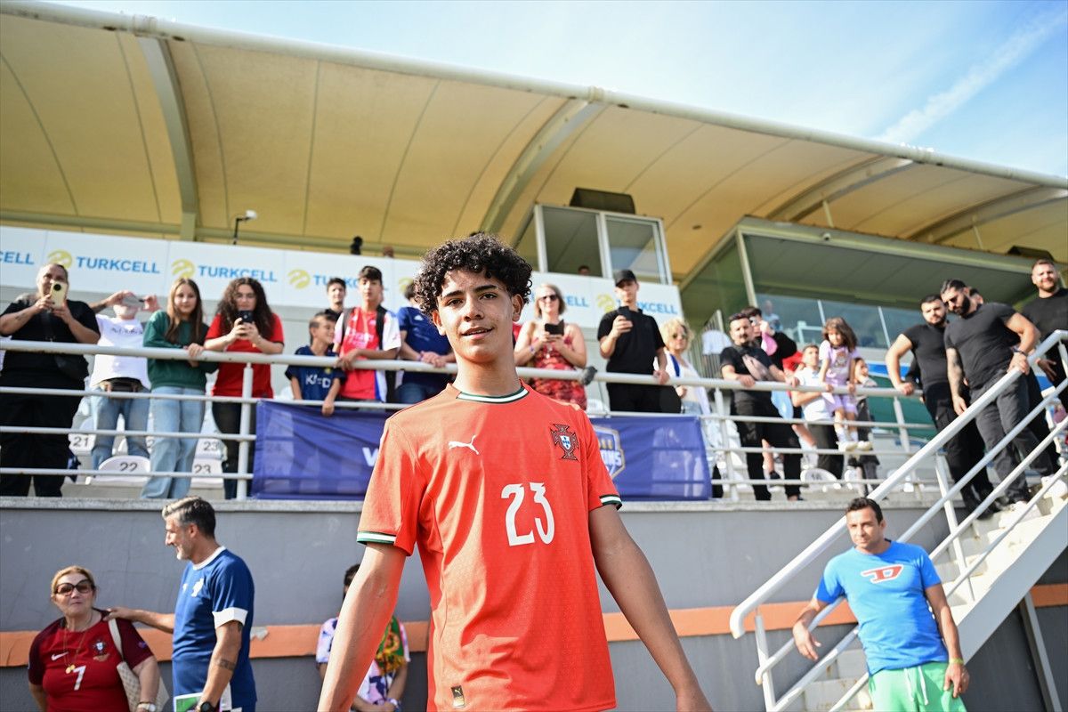 Cristiano Ronaldo'nun Oğlu ile Antalya'da Şampiyonluğa Ulaşan Portekiz! 🚀⚽️ 8 Cristiano Ronaldo'nun Oğlu ile Antalya'da Şampiyonluğa Ulaşan Portekiz! 🚀⚽️