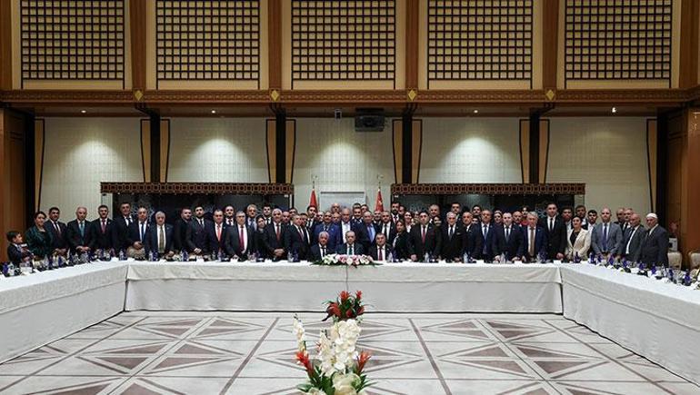 Cumhurbaşkanı Erdoğan, Dünya Ahıskalı Türkler Birliği Heyetini kabul etti