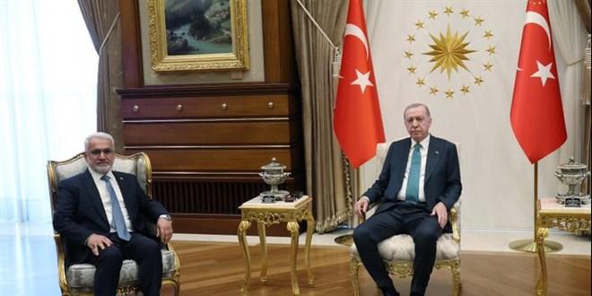 Cumhurbaşkanı Erdoğan, HÜDA PAR Genel Başkanı Yapıcıoğlu’nu Ağırladı: Sıcak Bir Karşılaşma!
