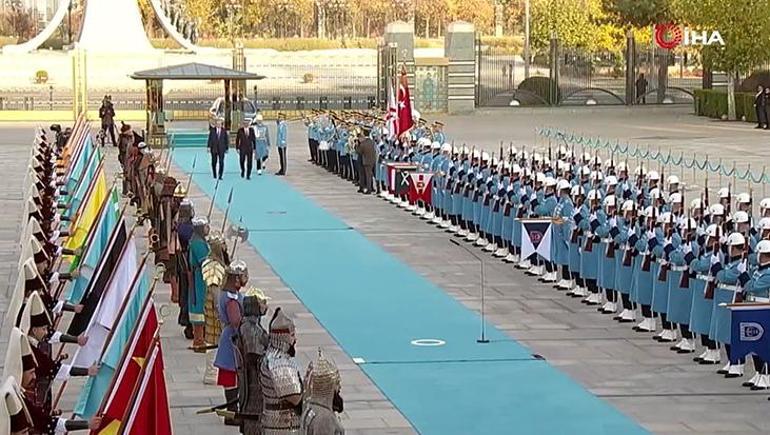 Cumhurbaşkanı Erdoğan KKTC Cumhurbaşkanı Tufan Erhürman'ı resmi törenle karşılıyor