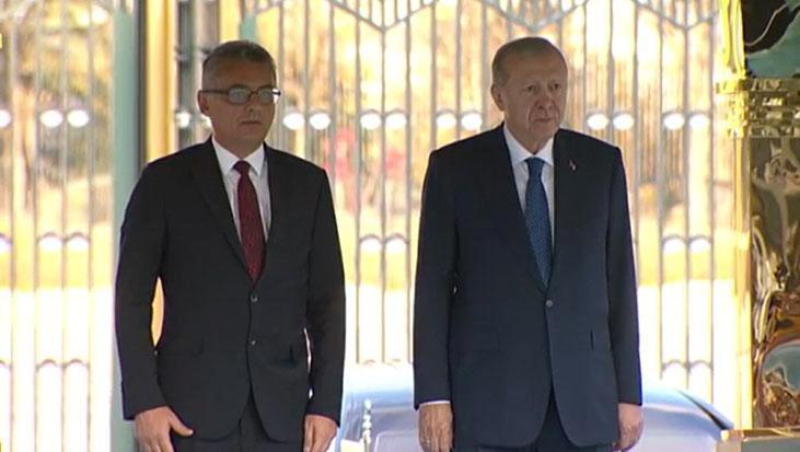 Cumhurbaşkanı Erdoğan KKTC Cumhurbaşkanı Tufan Erhürman’ı resmi törenle karşılıyor