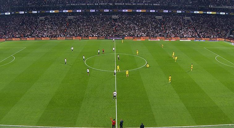 Dev Derbide İlk Düdük: Heyecan Dorukta!