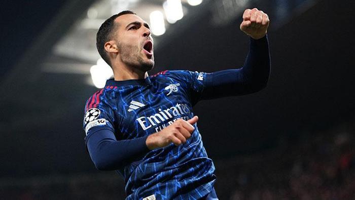 Devler Ligi'nde Gözyaşlarıyla Hatırlanacak Bir Maç! 2 Devler Ligi'nde Gözyaşlarıyla Hatırlanacak Bir Maç!