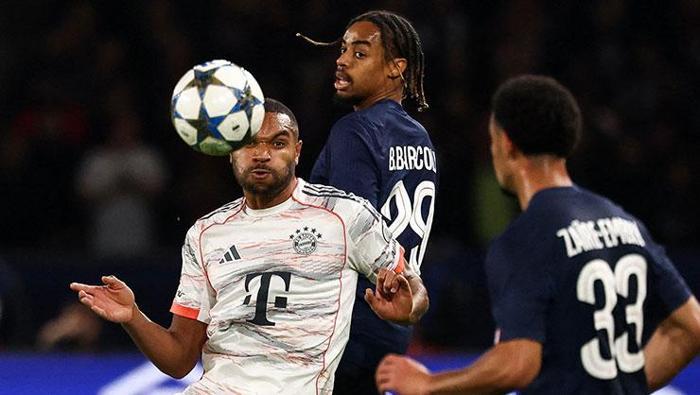 Devler Ligi'nde Gözyaşlarıyla Hatırlanacak Bir Maç! 3 Devler Ligi'nde Gözyaşlarıyla Hatırlanacak Bir Maç!