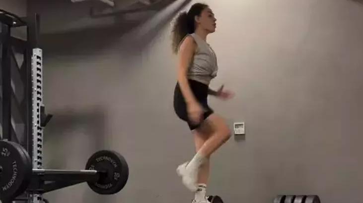 Dilan Çıtak Survivor yolcusu! Yarışma hazırlığı tam gaz devam ediyor 5 Dilan Çıtak Survivor yolcusu! Yarışma hazırlığı tam gaz devam ediyor