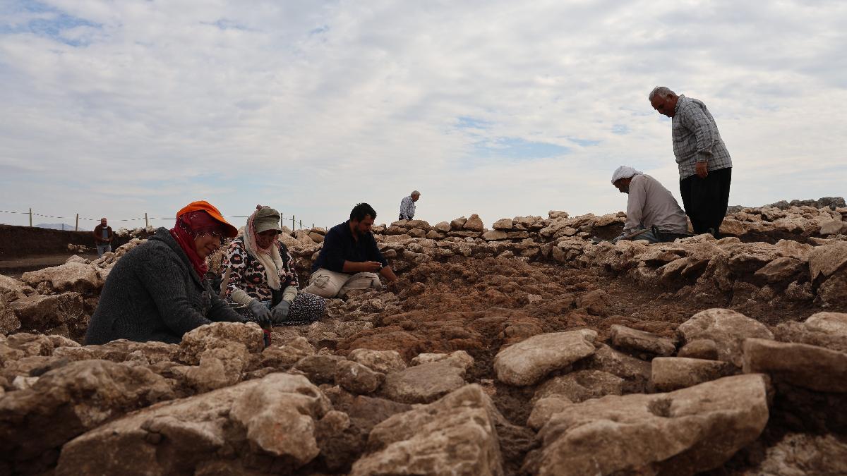Diyarbakır’da Depremin Vurduğu Yeni Yapı Ortaya Çıktı