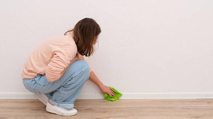 Diz çökmeye gerek yok! Bu sihirli karışımla süpürgelikler tertemiz 6 Diz çökmeye gerek yok! Bu sihirli karışımla süpürgelikler tertemiz