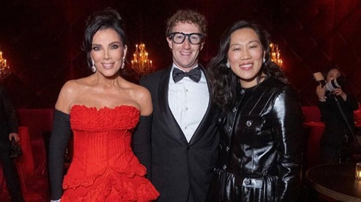 Doğum gününü malikanede kutladı! İki isim fotoğraflarını sildirdi: Nedeni ortaya çıktı 2 Doğum gününü malikanede kutladı! İki isim fotoğraflarını sildirdi: Nedeni ortaya çıktı