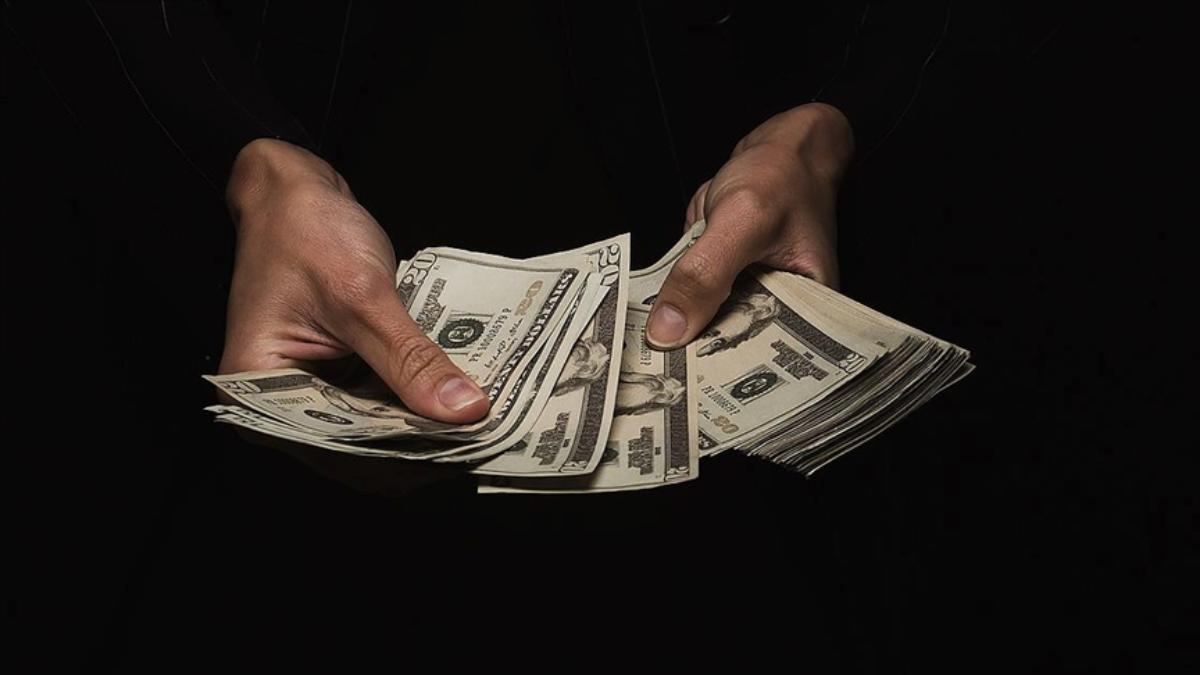 Dolar Endeksi 100 Seviyesini Aşarak Yükselişe Geçti! Bu Gelişme Ne Anlama Geliyor?