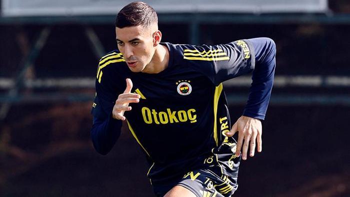 Domenico Tedesco, Beşiktaş-Fenerbahçe Derbisinde Barış Elçisi! Kavga Önlemesi Sırasında Aldığı Cesur Önlemler 3 Domenico Tedesco, Beşiktaş-Fenerbahçe Derbisinde Barış Elçisi! Kavga Önlemesi Sırasında Aldığı Cesur Önlemler