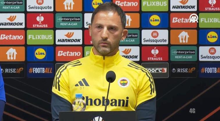 Domenico Tedesco: Lüks Problemlerle Yüzleşiyoruz!