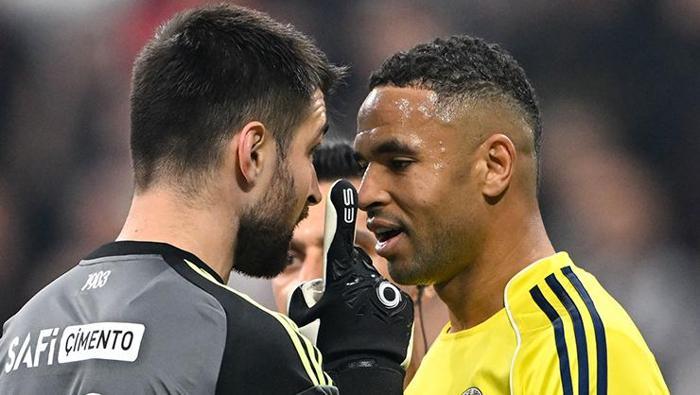 Domenico Tedesco'nun Viktoria Plzen İçin Çarpıcı Hamleleri ve Jhon Duran Sürprizi! 6 Domenico Tedesco'nun Viktoria Plzen İçin Çarpıcı Hamleleri ve Jhon Duran Sürprizi!