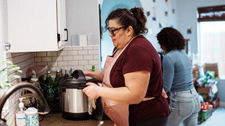 Düdüklü tencere düdüğü nasıl kullanılır? Kapağın yönüne bakın, duyan rahatlıyor