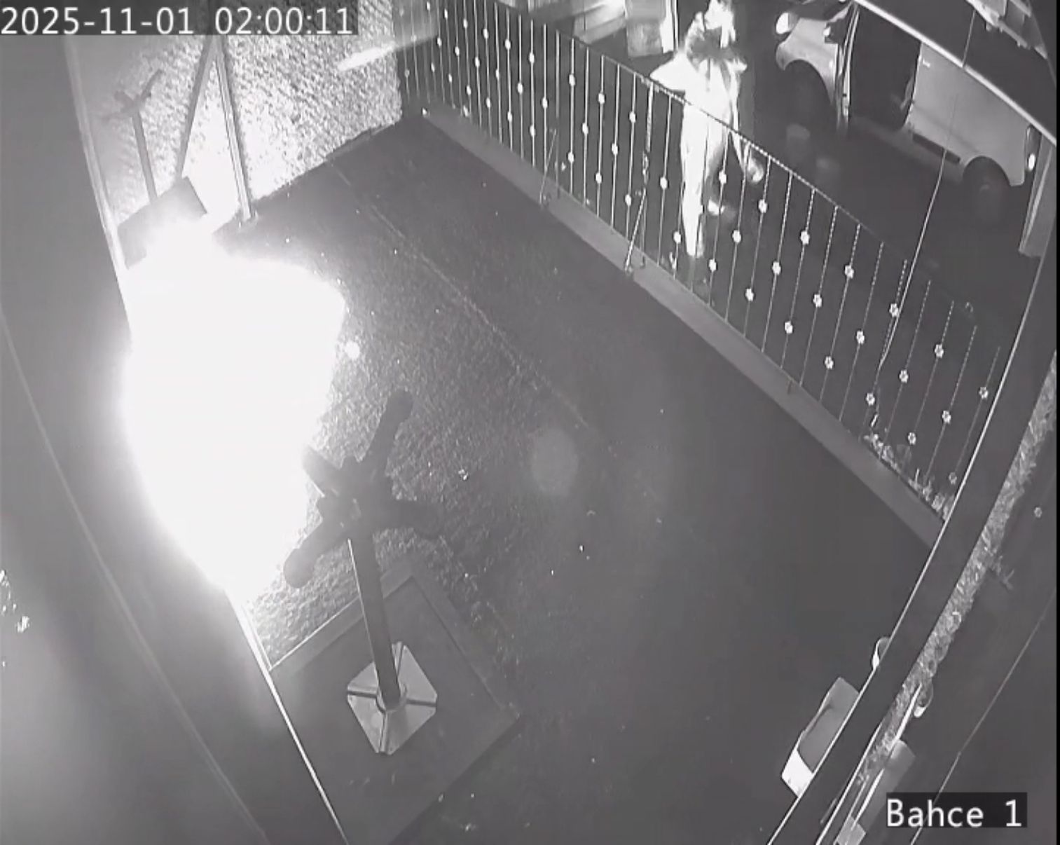 Dükkanına Kötülük Yaparak İntikam Alan Suç Makinesi: Esnafın Dramı! 3 Dükkanına Kötülük Yaparak İntikam Alan Suç Makinesi: Esnafın Dramı!