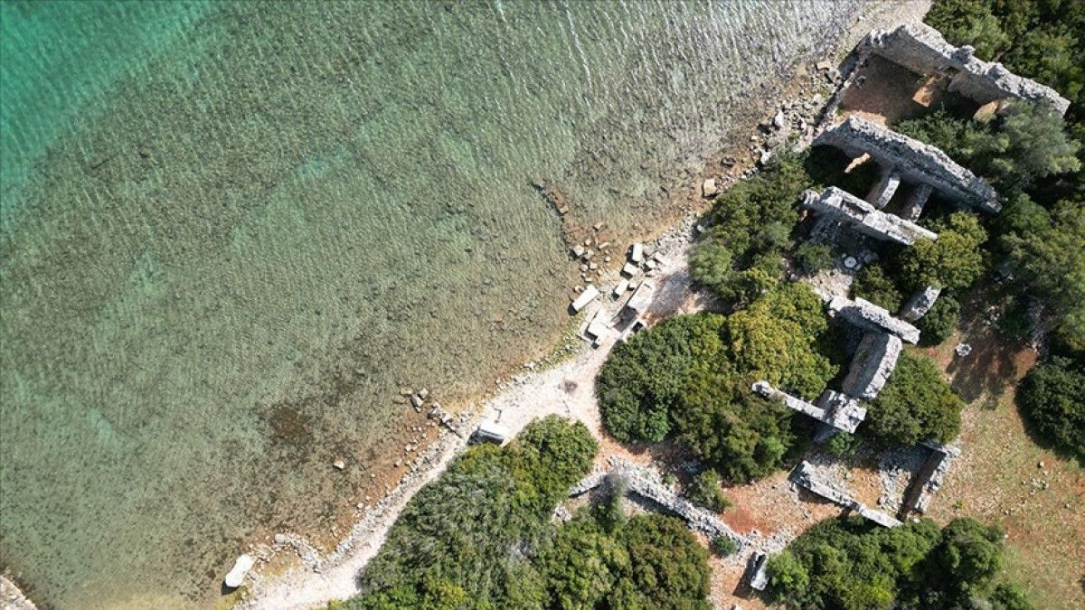 Dünyanın En Büyüleyici Yürüyüş Rotası: Keşfe Hazır Olun!