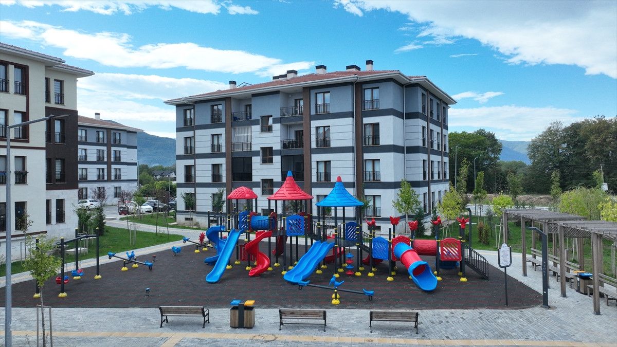 Düzce’de TOKİ ile Yeni Hayatlara Merhaba: Murat Kurum'un Hak Sahipleriyle Anlamlı Buluşması