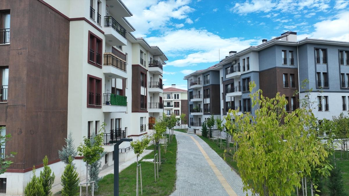 Düzce’de TOKİ ile Yeni Hayatlara Merhaba: Murat Kurum’un Hak Sahipleriyle Anlamlı Buluşması