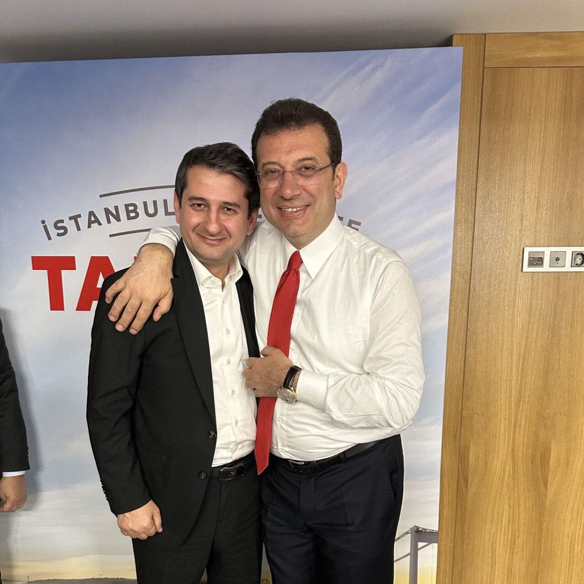 Ekrem İmamoğlu'nun Danışmanı İbrahim Özkan: Siyasi Yakınlık Dışında Bir Bağımız Yok