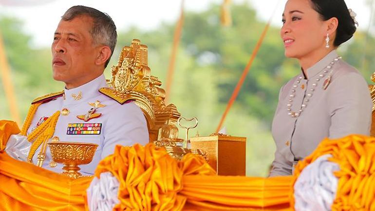 Elon Musk yanında sönük kalır! Dünyanın en zengin kralı: Evler, arabalar, elmaslar...