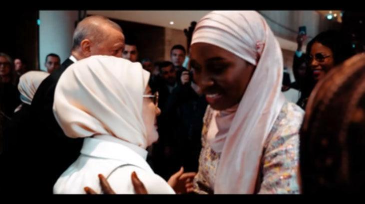 Emine Erdoğan’dan ‘Yankılar’ sergisi paylaşımı