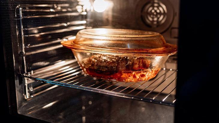 En lezzetli hali için folyoda pişirin! Dinlendirmeden servis etmeyin