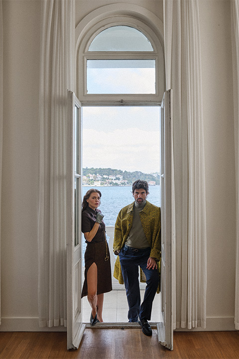 "Enfes Bir Akşam"ın Başrol Oyuncuları Aslı Enver, Engin Akyürek