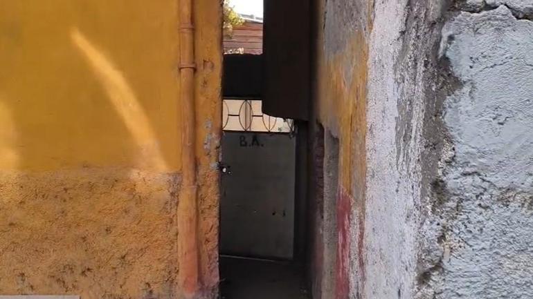 Evine giren 3 kişi girdi, 10 gün sonra öldü! Ankara'daki dehşetin detayları kan dondurdu 1 Evine giren 3 kişi girdi, 10 gün sonra öldü! Ankara'daki dehşetin detayları kan dondurdu