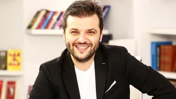 Fatih Terim'in Yeni Takımı: Candaş Tolga Işık'tan Şaşırtan Açıklama! 1 Fatih Terim'in Yeni Takımı: Candaş Tolga Işık'tan Şaşırtan Açıklama!