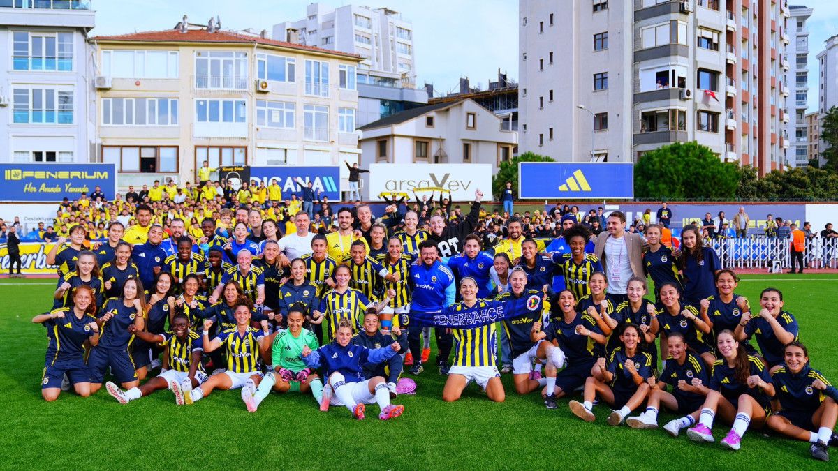 Fenerbahçe, Trabzonspor Karşısında İki Gollü Zafer Elde Etti