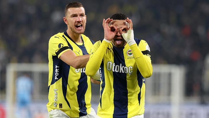 Fenerbahçe’de golcülerin sezon başı performansı! En Nesyri, Dzeko’yu yakaladı