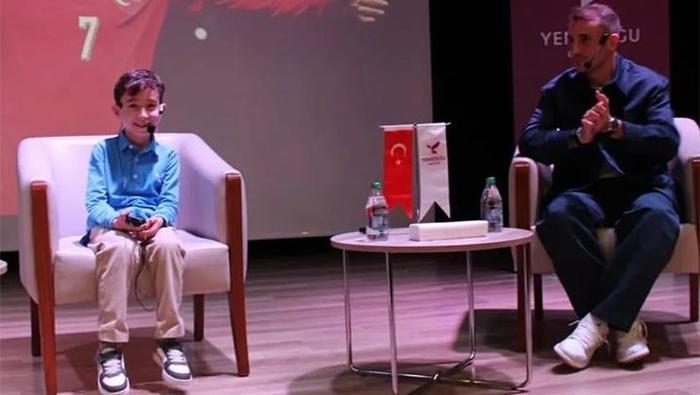 Fenerbahçeli Kerem Aktürkoğlu'nun Sözüyle Gelen Başarı: İnanılmaz Bir Seyir! 5 Fenerbahçeli Kerem Aktürkoğlu'nun Sözüyle Gelen Başarı: İnanılmaz Bir Seyir!