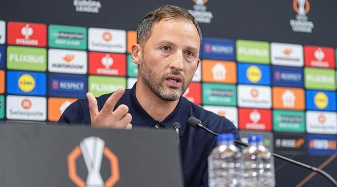 Fenerbahçe'nin Strateji Ustası: Tedesco ile Canlı Basın Toplantısına Tanık Olun! 1 Fenerbahçe'nin Strateji Ustası: Tedesco ile Canlı Basın Toplantısına Tanık Olun!