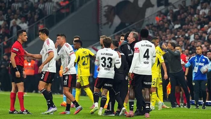 FIFA Hakeminin Büyüsüne Gölgeler: 11. Haftanın Raporu Ortaya Çıktı!