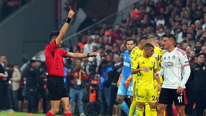 FIFA Hakeminin Büyüsüne Gölgeler: 11. Haftanın Raporu Ortaya Çıktı!