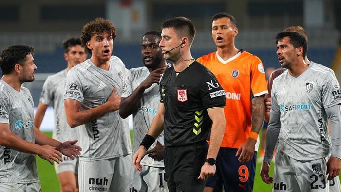 FIFA Hakeminin Büyüsüne Gölgeler: 11. Haftanın Raporu Ortaya Çıktı!