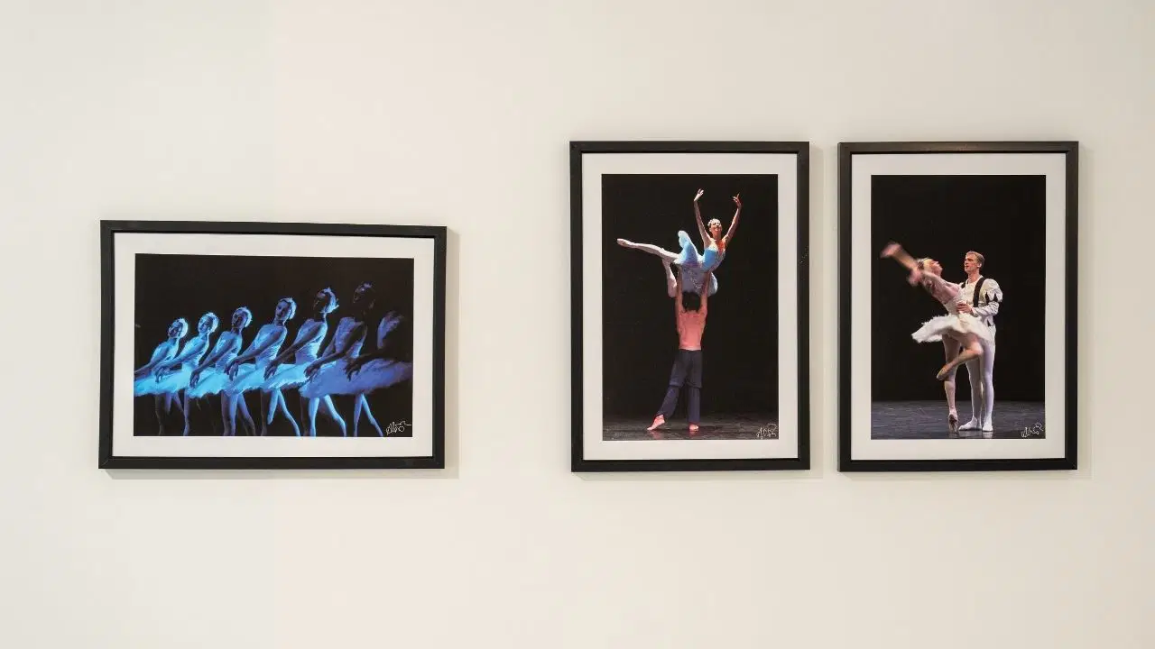 "Fotoğrafın dansı, dansın fotoğrafı" standı Taksim Sanat'ta açıldı!