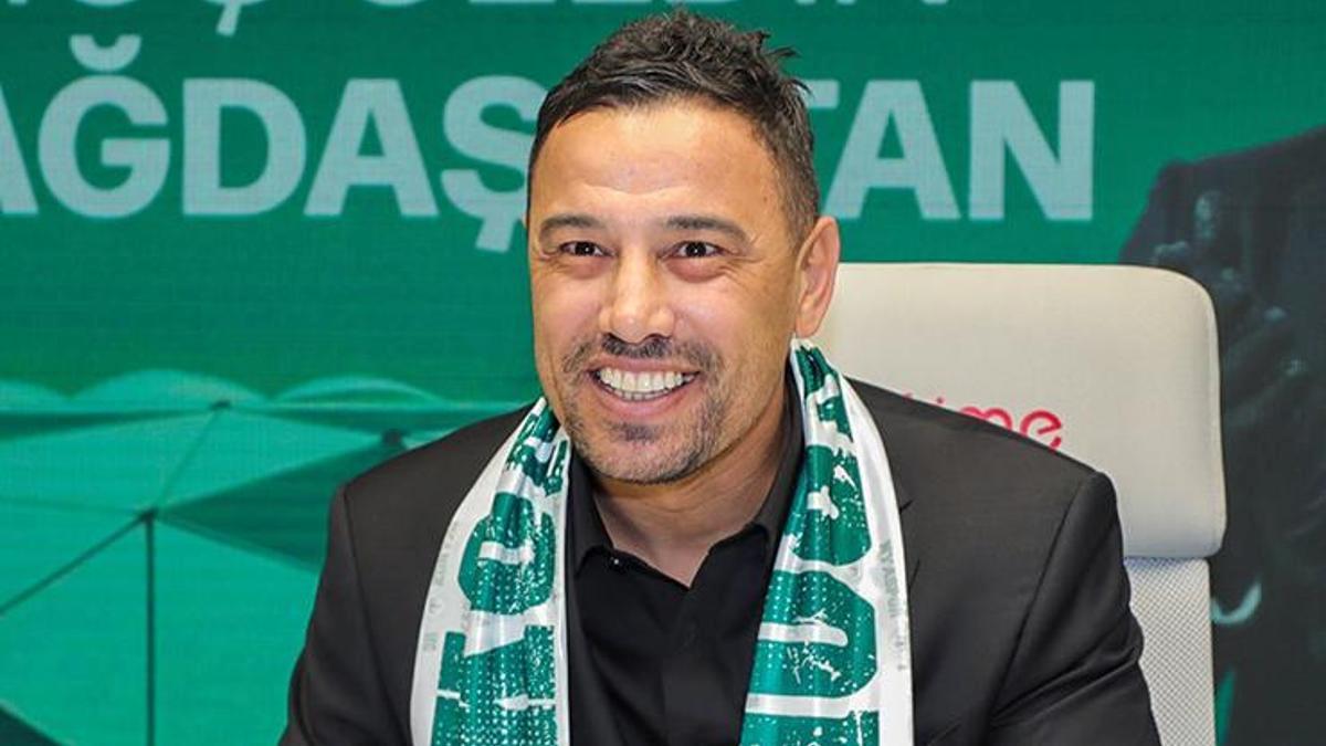 Futbol Arenasında Yeni Bir Dönem: Çağdaş Atan Konyaspor’a İmza Attı!