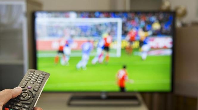 Galatasaray - Trabzonspor Derbisi: Tarih, Saat ve Kanalıyla Kaçırılmayacak Anlar! 1 Galatasaray - Trabzonspor Derbisi: Tarih, Saat ve Kanalıyla Kaçırılmayacak Anlar!