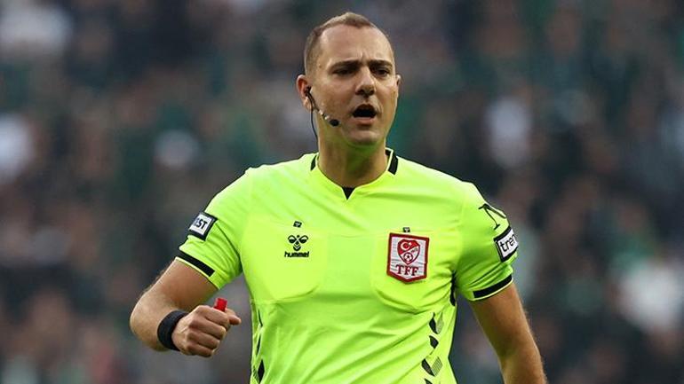 Galatasaray'da Hasan Şaş'tan Icardi tepkisi! 'Kredin bitti! Kimse bu takımda Beckham değil' 4 Galatasaray'da Hasan Şaş'tan Icardi tepkisi! 'Kredin bitti! Kimse bu takımda Beckham değil'