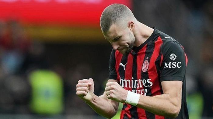 Galatasaray'da Transfer Rüzgarı: Milan'ın Yıldızı Geliyor!