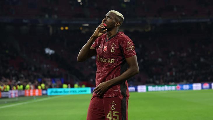 Galatasaray’da Victor Osimhen dev ödülü gözüne kestirdi! Hedefi ortaya çıktı