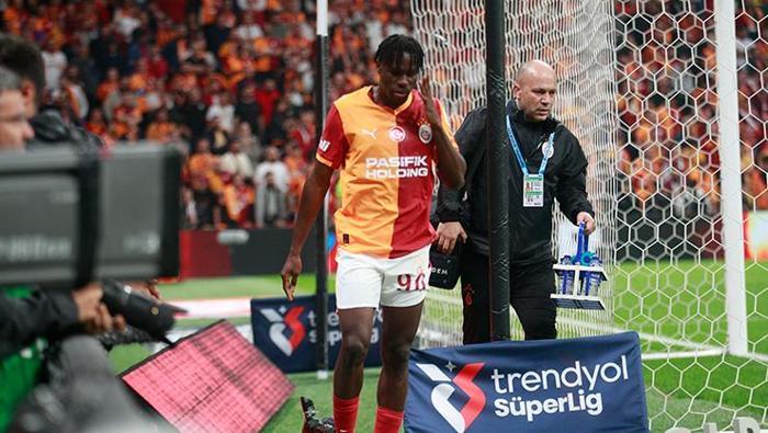 Galatasaray'da Wilfried Singo Bombası: Ajax Maçı Öncesi Heyecan Dorukta!