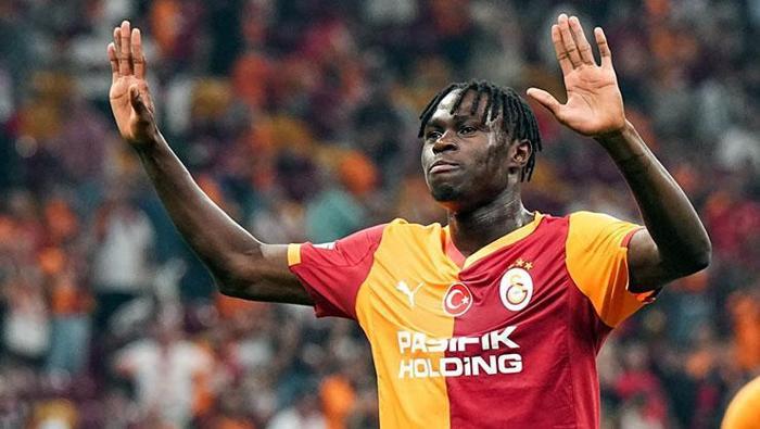 Galatasaray'da Wilfried Singo Bombası: Ajax Maçı Öncesi Heyecan Dorukta!