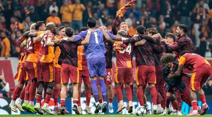 Galatasaray’ın Ajax’tan 3 Tepe Hedefi: Muhtemel 11’ler! 🌟
