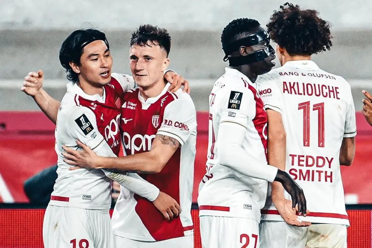 Galatasaray’ın rakibi Monaco, PSG’ye patladı